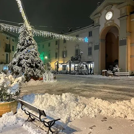 In Pieno Centro Storico Ca Mari E Casa Elena Διαμέρισμα *